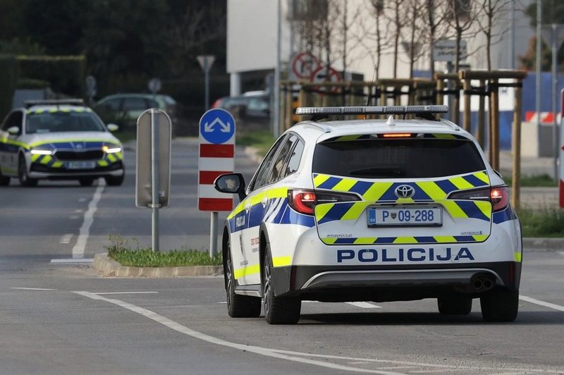 Policija išče vlomilce: v Ajdovščini ukradli za več kot 10.000 evrov očal (foto: STA)