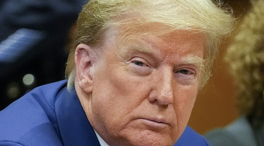 Trump trdi, da bi nižja cena nafte nemudoma končala vojno v Ukrajini (foto: Profimedia)