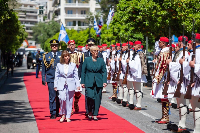 Nataša Pirc Musar v Atenah ob pomembni slovenski obletnici (foto: X/Nataša Pirc Musar)