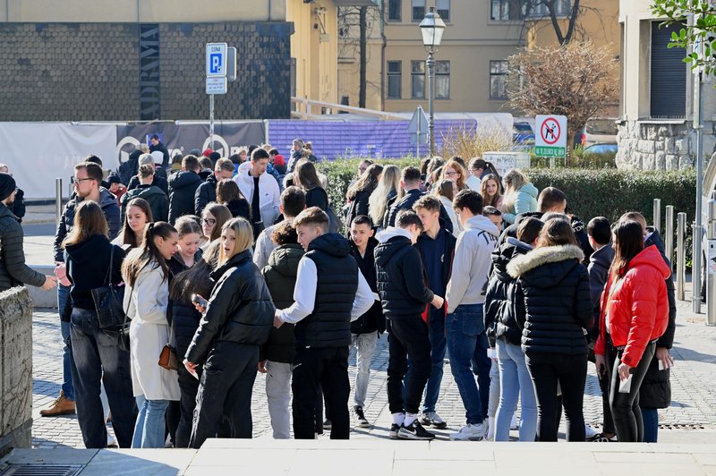 Srednje šole v Posavju izgubljajo dijake: kaj je razlog za njihov odhod? (foto: Žiga Živulović Jr./Bobo)