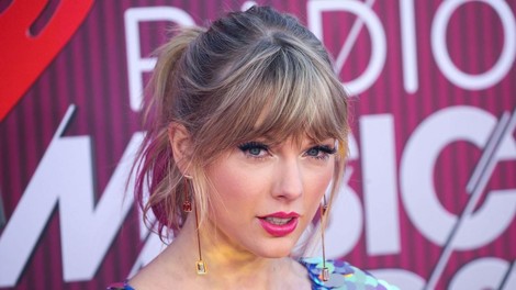 Taylor Swift že dosega nove rekorde: oboževalce je tokrat navdušila z ...