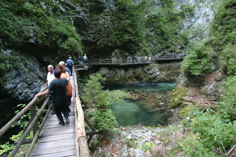 Turisti besnijo: slovenske turistične strani niso iskrene in prikrivajo informacije (foto: Srdjan Živulovič/Bobo)