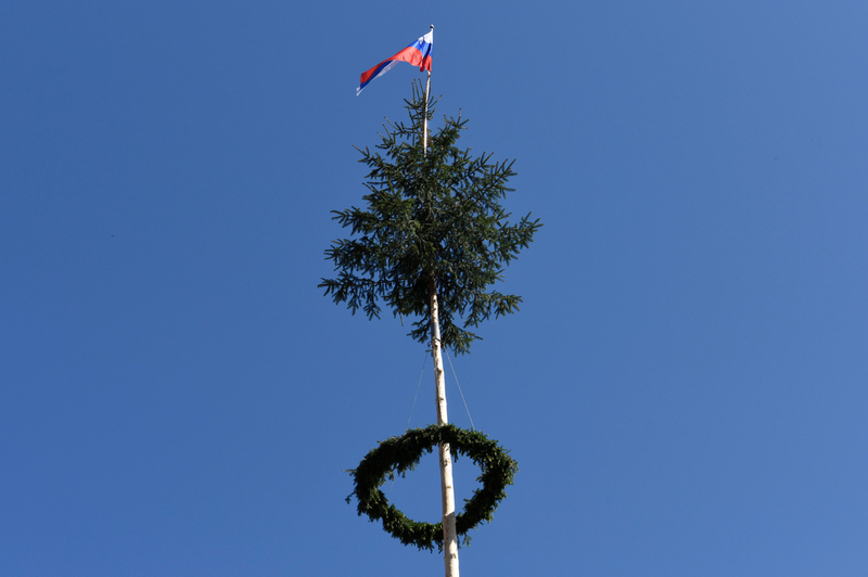 Kakšno bo vreme za prvomajske praznike? Napoved se vam bo ob trenutnem vremenu zdela skoraj neverjetna (foto: Žiga Živulovič jr./Bobo)