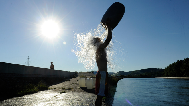 Prihodnji teden lahko pričakujemo prav poletne temperature (foto: Milos Vujinovic/Bobo)