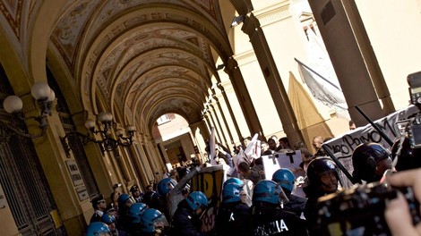 protest italija policija