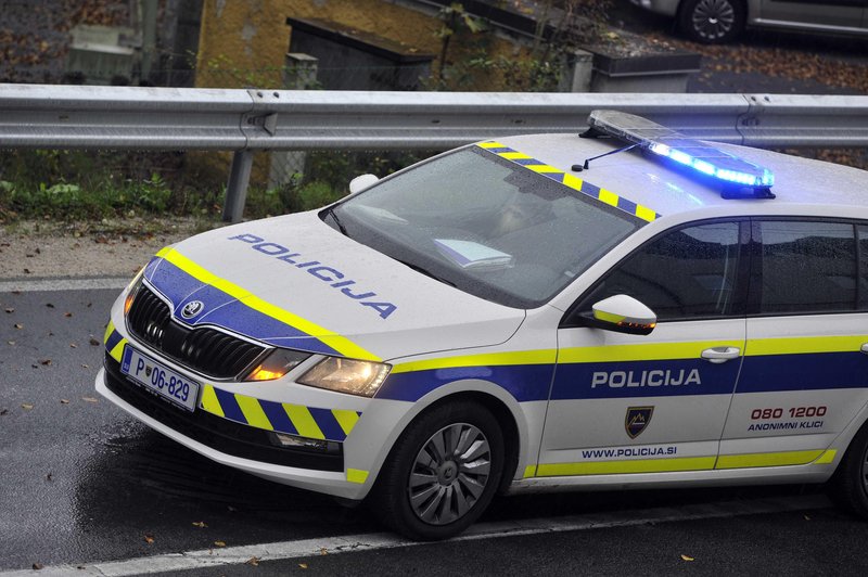 Hud incident: V Mariboru se je nasilnež z osebnim avtomobilom zaletel v moškega (policisti preiskujejo) (foto: Srdjan Zivulovic/Bobo)