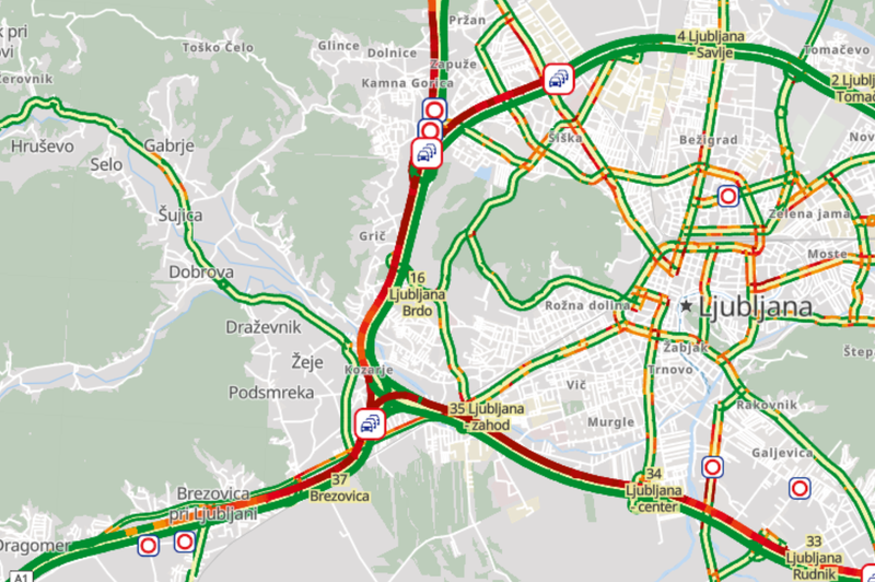 Kaj se dogaja? Kaos na ljubljanski obvoznici, zastoji in iz smeri Gorenjske in Dolenjske (še huje bo!) (foto: Promet.si)