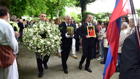 pogreb Mance Košir na Žalah