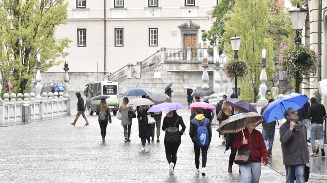 Ne le dež, pričakujte tudi ... (foto: Bobo)