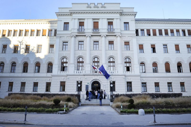 Lažna najava: ljubljansko okrožno sodišče po anonimnem klicu ponovno nadaljuje delo (foto: Profimedia)