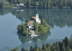 Britanec v Sloveniji brez dlake na jeziku nad Bled: "Če mi še kdo omeni Blejsko jezero, bom eksplodiral!"