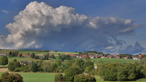 vreme, oblaki