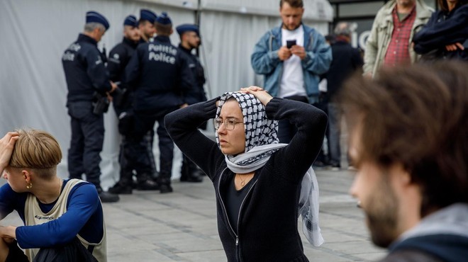 Netanjahu zanika, da bi Izrael pristal na prekinitev ognja (foto: Profimedia)