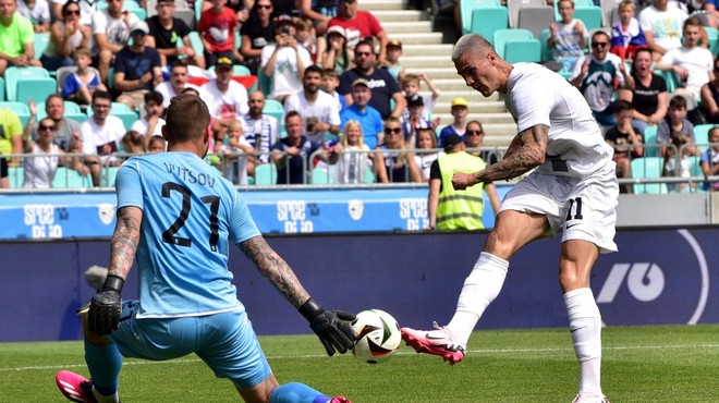 Pomembna novica za ljubitelje nogometa: mladi zvezdnik Benjamin Šeško se je odločil, da ... (foto: Profimedia)