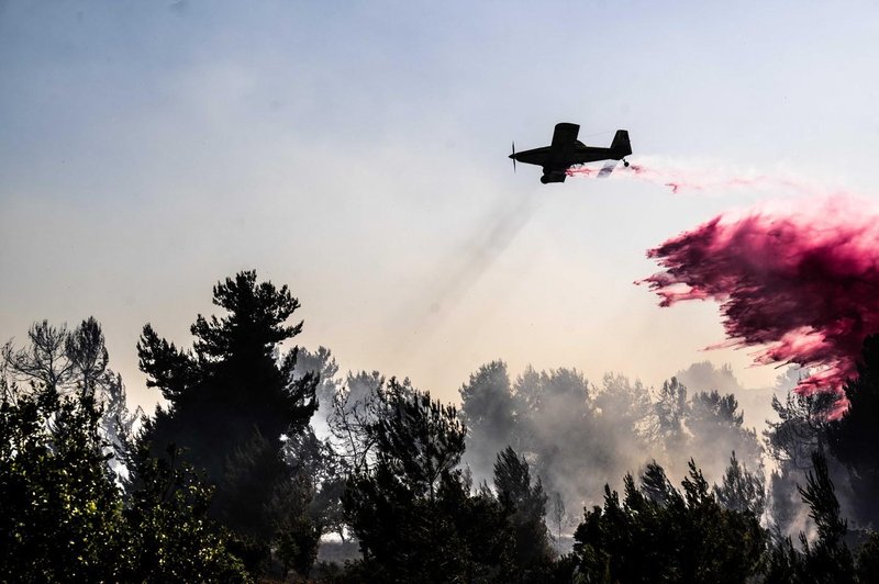 Hezbolah z novim napadom na Izrael (ta že napovedal silovit odziv) (foto: Profimedia)