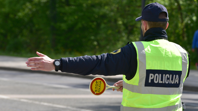 Do konca meseca na cestah več policistov, to je razlog (foto: Bobo)