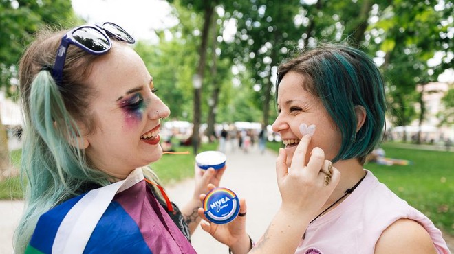 "Vsak ima pravico, da se počuti dobro v svoji koži" (foto: Promocijsko gradivo)