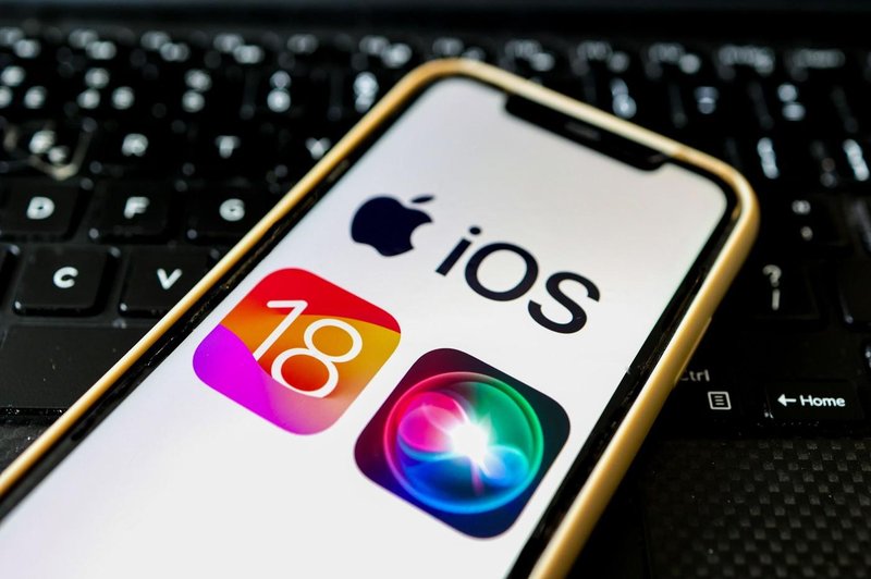 Kako lahko z iOS 18 skrijete ali zaklenete iPhone aplikacije (ne boste verjeli, koliko ljudi je želelo to možnost!) (foto: Profimedia)