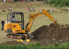 Neverjetno odkritje arheologov: v 2000 let stari rimski žari jih je pričakalo pravo presenečenje (FOTO)