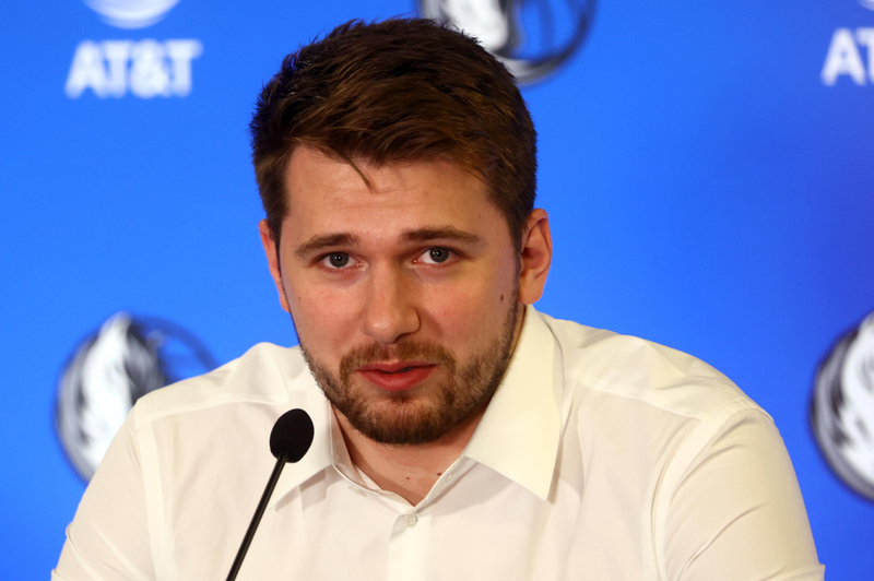 Luka Dončić prvič po vrnitvi v Slovenijo odkrito za medije: "Zavedamo se, da pot do Pariza ne bo enostavna ... " (foto: Borut Živulovič/Bobo)