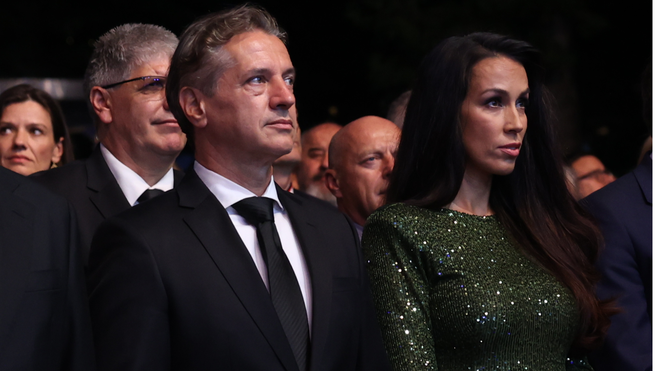 Poslanka, ki je zasenčila Tino Gaber?! Poglejte, kako je prišla oblečena na državno proslavo (FOTO) (foto: Borut Živulović/BOBO)