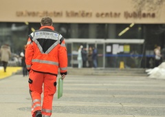 Z opozorili se UKC Ljubljana strinja: podpira rešitve za ...