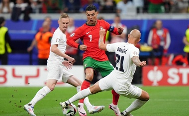 Je šel Cristiano Ronaldo tokrat predaleč?!  Zaradi tekme s Slovenijo bi mu lahko grozila ostra kazen (poglejte, zakaj)