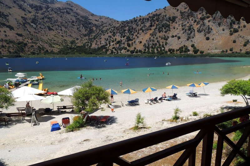 Turista šokirana nad nastanitvijo v priljubljeni počitniški destinaciji: "Lastnik nam zapira vodo, strop bo kmalu padel ..." (foto: profimedia)