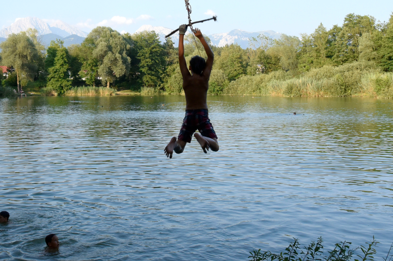 Znano je, ali je voda v naravnih kopališčih na območju Kranja primerna za kopanje. Objavljamo rezultate (foto: Žiga Živulovič jr./Bobo)