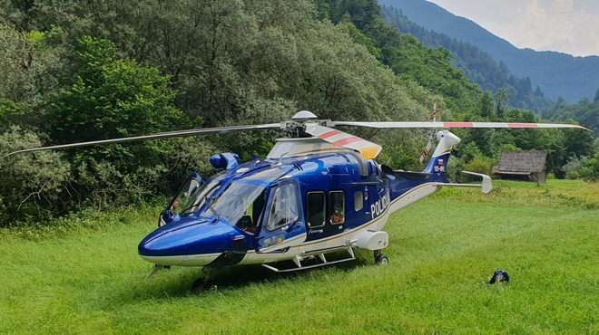 Ogromen pritisk na slovenske gore: gorski reševalci tudi pretekli konec tedna zelo obremenjeni (foto: PU Kranj)