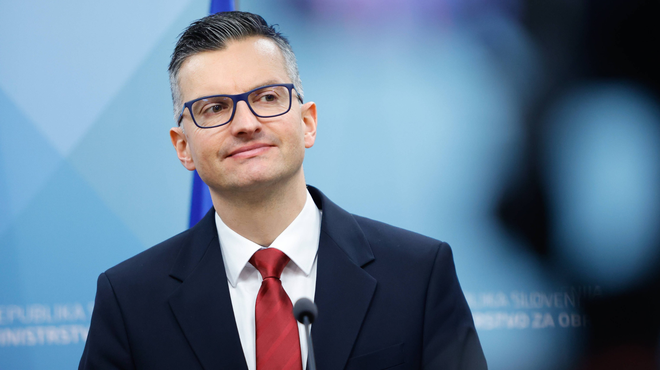 Marjan Šarec kmalu ne bo več obrambni minister: znano je, kdo bo začasno prevzel njegovo funkcijo (foto: Profimedia)