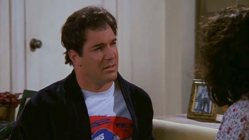 Patrick Warburton v humoristični seriji Seinfeld.