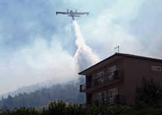 Zaradi peklenskih temperatur v Dalmaciji zagorelo, opozorila tudi za turiste