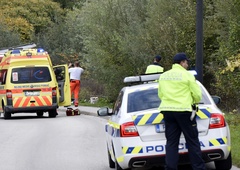 Tragedija na naši cesti: v hudi nesreči umrl voznik, več poškodovanih