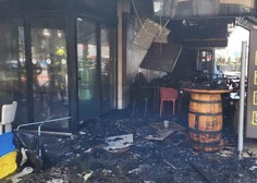 Požar v Portorožu: tri osebe so odpeljali v bolnišnico, uničenih več lokalov