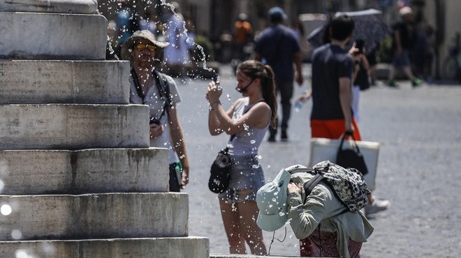 Temperature tako visoke, da ljudje bežijo iz mest (foto: Profimedia)