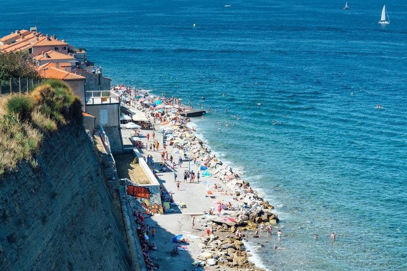 Vprašanje turista o najboljši slovenski plaži sprožilo množičen smeh (upravičeno?) (foto: Profimedia)