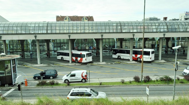 Kalvarija na našem javnem prevozu: od Maribora do Ljubljane potrebujejo kar tri ure in 43 minut! (foto: Žiga Živulović Jr./Bobo)