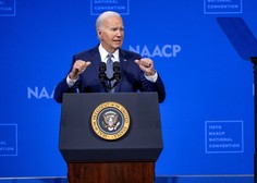 Biden prekinil predvolilno pot, bo le odstopil?