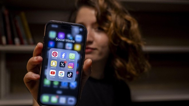 Ste vedeli, da ima vsak telefon določeno življenjsko dobo? Kako ugotovite, ali je vašemu že potekla (foto: Profimedia)