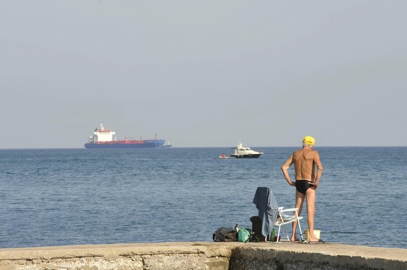 Morje, ki to več ni: voda ima nad 30 stopinj Celzija (padel je tudi rekord) (foto: Bobo)