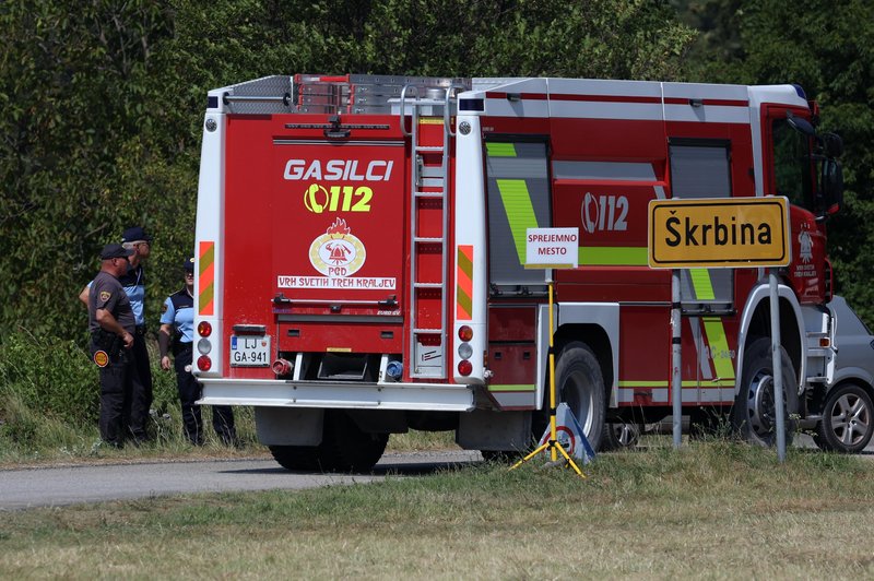 Požar v Gajih pri Celju pogašen: na delu gasilska straža in ohlajevanje pogorišča (foto: Bobo/Borut Živulović)