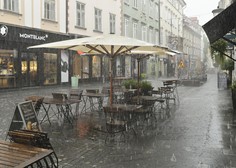 V tem slovenskem mestu je padlo kar 112 litrov padavin na kvadratni meter