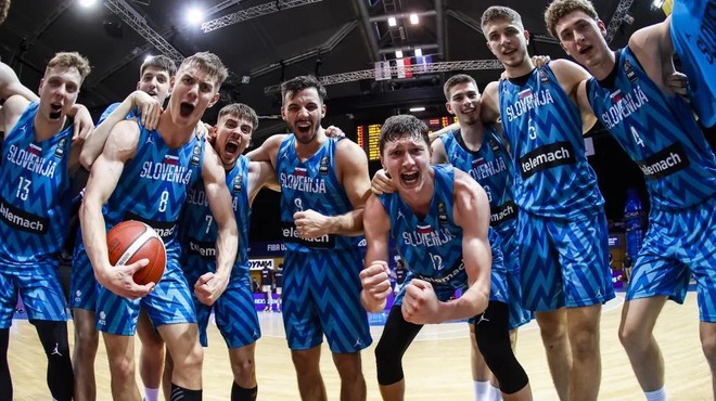 Slovenski košarkarji do 20 let so se prebili v finale evropskega prvenstva! (foto: Fiba)