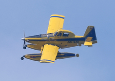 Letalo air tractor nazaj v Sloveniji in pripravljeno na gašenje iz zraka