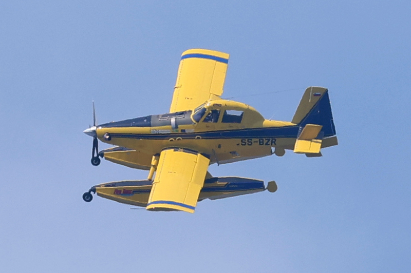 Letalo air tractor nazaj v Sloveniji in pripravljeno na gašenje iz zraka (foto: Borut Živulović/Bobo)