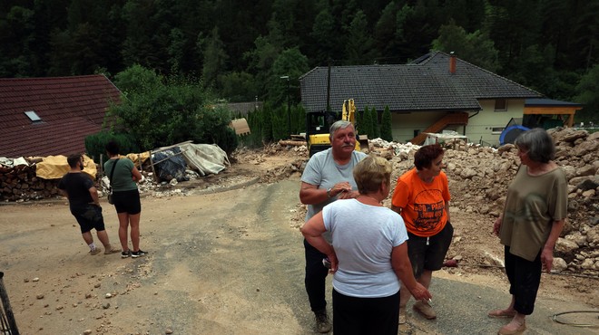 Večmilijonska škoda po neurju v občini Preddvor: kdo bo plačal sanacijo? (foto: Borut Živulović/Bobo)