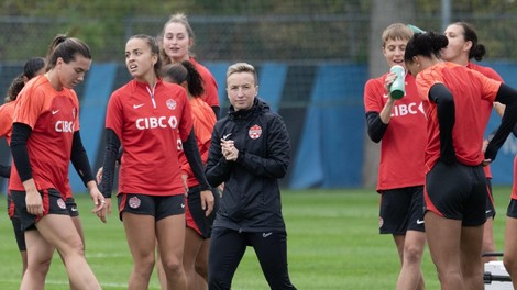 Škandal z dronom tik pred začetkom olimpijskih iger v Parizu – kdo je vohunil?