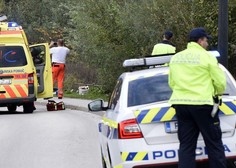 Slovenske ceste terjale še eno življenje: na kraju nesreče umrl 50-letnik