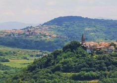 Pobeg pred gnečo: vsi na morje, mi pa v očarljivo istrsko vasico nad njim! (FOTO)